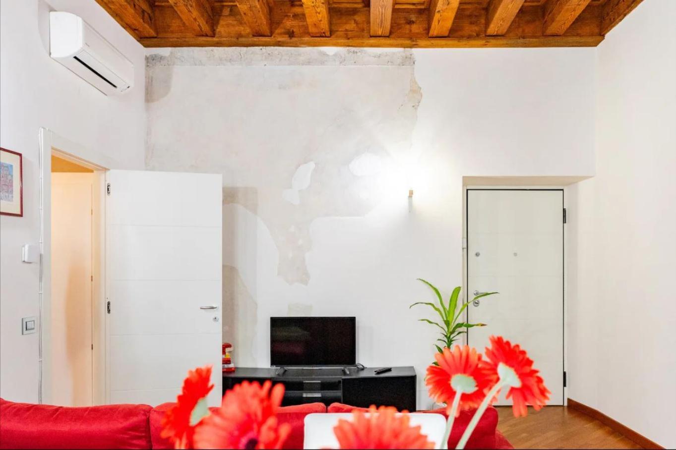 Magnolia Home - Piazza Delle Erbe Verona Eksteriør billede