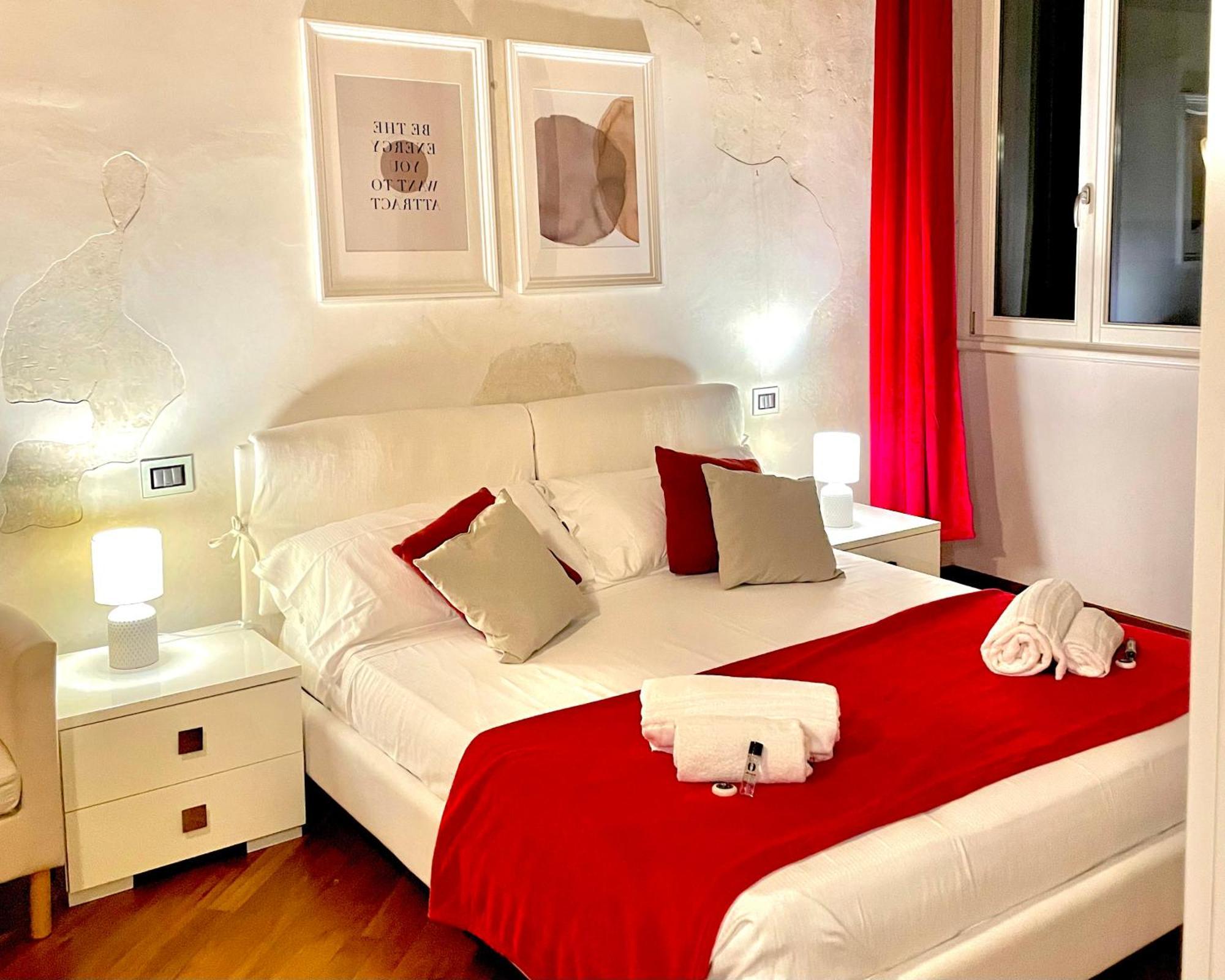 Magnolia Home - Piazza Delle Erbe Verona Eksteriør billede